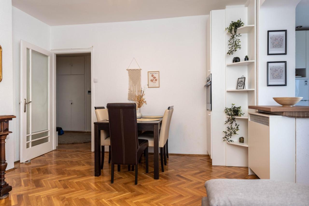 Sweet House Parlament Apartman Belgrád Kültér fotó